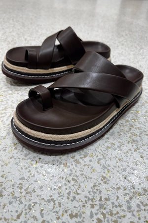 Billini Armas Platform Slide | Chocolate