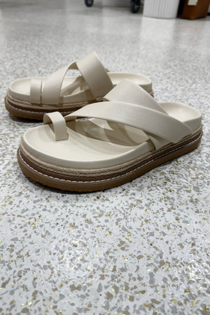 Billini Armas Platform Slide | Bone