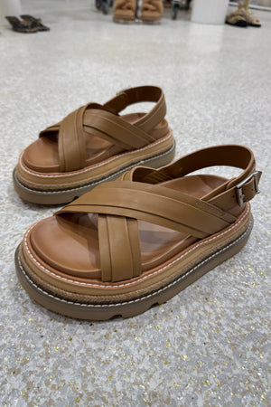 Alias Mae Veena Platform Sandal | Camel Leather