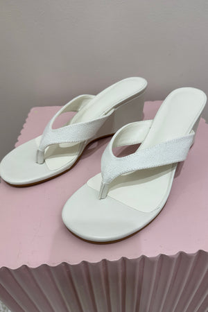 Billini Tiggy Wedge | Cream Linen