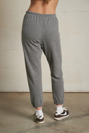 Perfect White Tee Johnny French Terry Easy Sweat Pant | Dark Heather Grey