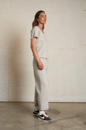 Perfect White Tee Hendrix Basic V Neck Tee | Silver