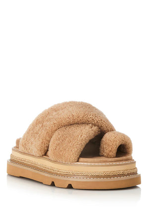 Alias Mae Venga Platform Slide | Fawn Shearling