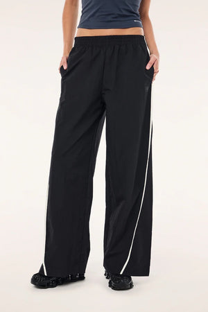 P.E Nation Velocity Pant | Black / Whisper White