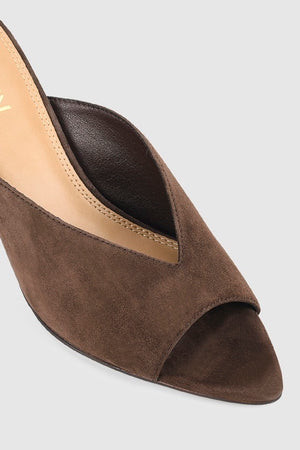 Siren Mabel Point Toe Mule | Brown Suede