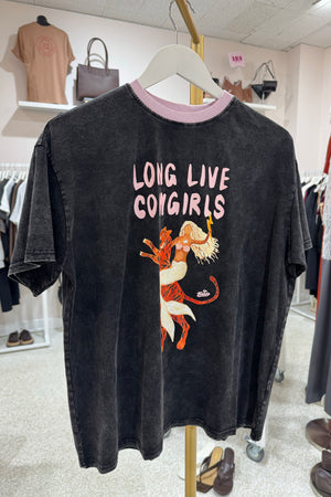 Chosen By Fifi & Annie The Cowgirl Lives Tee | Washed Black