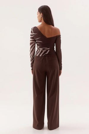 Sovere Studio Ivelle Long Sleeve Top | Espresso || PRE_ORDER ETA 25/07/2026