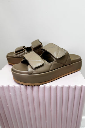 Hael & Jax Humble Platform Slide | Taupe