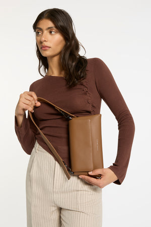 Status Anxiety Zenith Bag | Camel