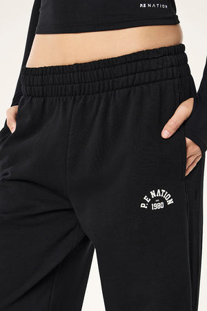 P.E Nation Swerve Trackpant | Black