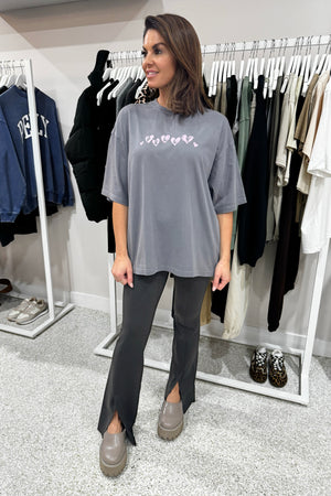 Ena Pelly Spray Heart Tee | Washed Grey