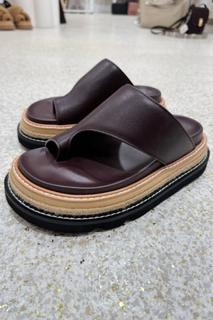 Alias Mae Venetia Platform Slide | Burgandy
