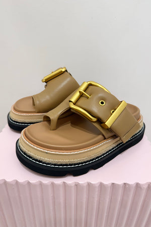 Alias Mae Veeta Platform Slide | Camel
