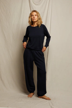 Perfect White Tee Drifter Terry Pants | Vintage Black