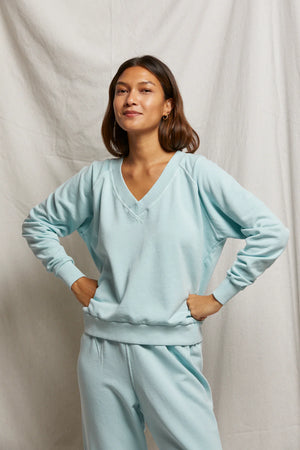 Perfect White Tee Sinead Relaxed French Terry V -Neck Sweatshirt | Iced Aqua
