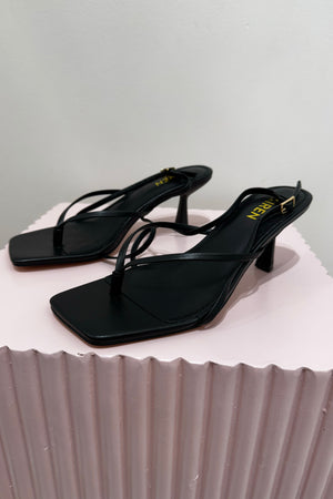Siren Santorini Strappy Thong Heel | Black Leather