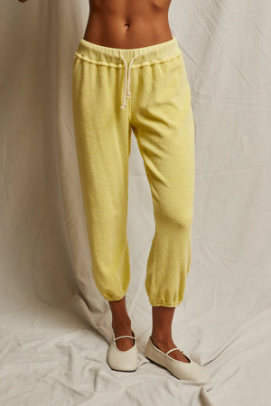 Perfect White Tee Gogo Loop Terry Jogger | Banana