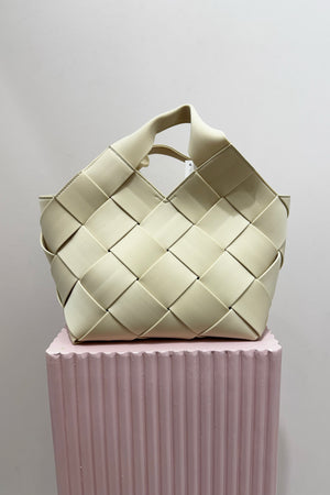 Sol And Selene Resilience Woven Neoprene Bag | Cream