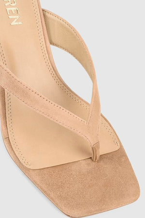 Siren Sardinia Thong Heel | Camel Tan Suede