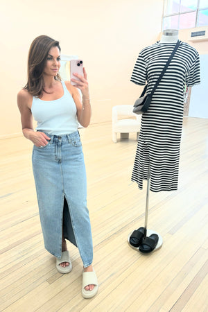 Levi's Ankle Column Skirt | Please Hold