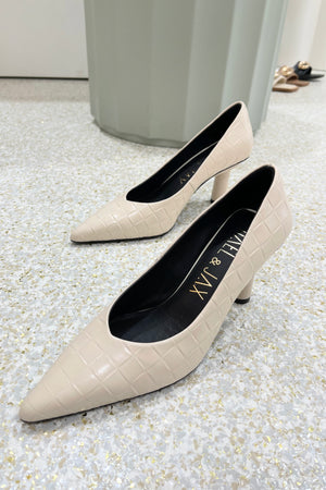 Hael & Jax Aria Charles Pump | Bone