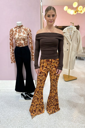 Hansen & Gretel Reagan Flares | Paisley Rain