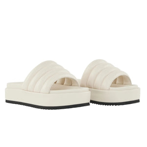 Hael & Jax Melanie Platform Slide | Vanilla