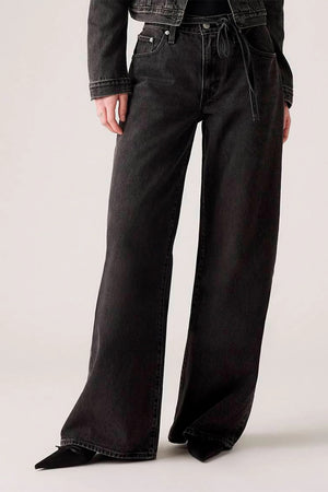 Levi's XL Straight Jean | Influential Lady