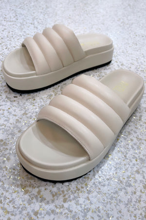 Hael & Jax Melanie Platform Slide | Vanilla