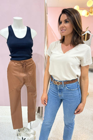 Perfect White Tee Frankie V Neck Tee | Sugar