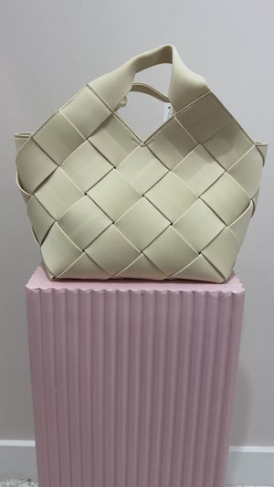 Sol And Selene Resilience Woven Neoprene Bag | Cream