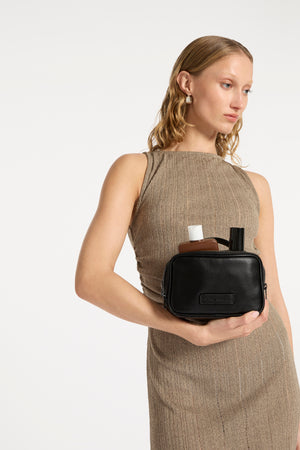 Status Anxiety Sail On Toiletries Bag | Black