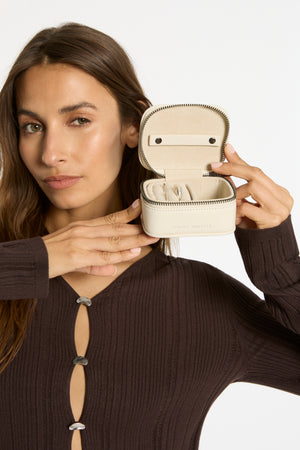 Status Anxiety Heartbreaker Jewellery Case | Chalk