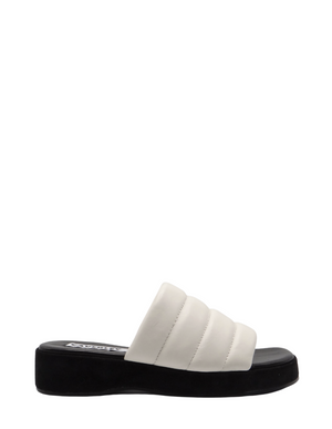 Caverley Dee Wedge In Ivory