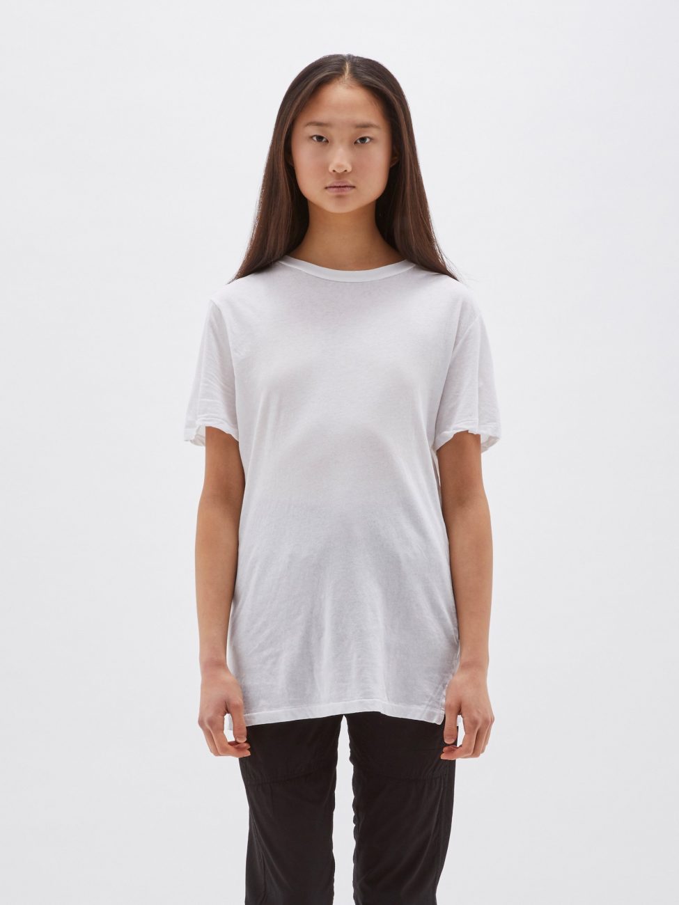 classic-vintage-tshirt-white1-975x1300