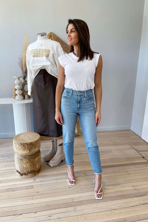 Levi's High Waisted Mom Jean | Now You Know