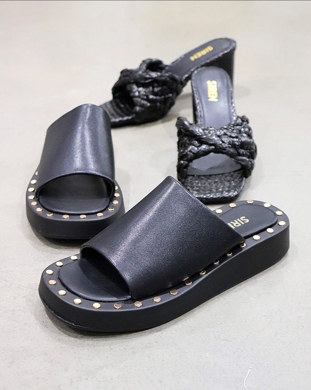 Siren Shoes York Slide In Black