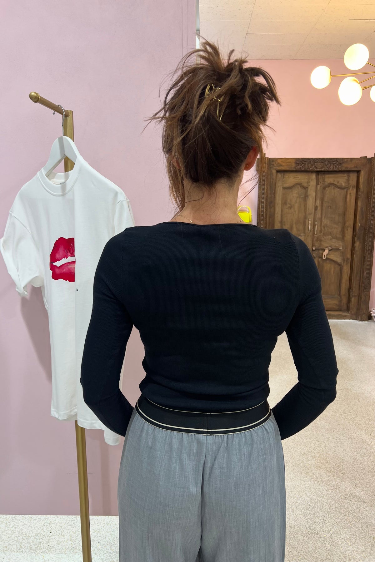 Bassike Scoop Neck L/S Top | Black