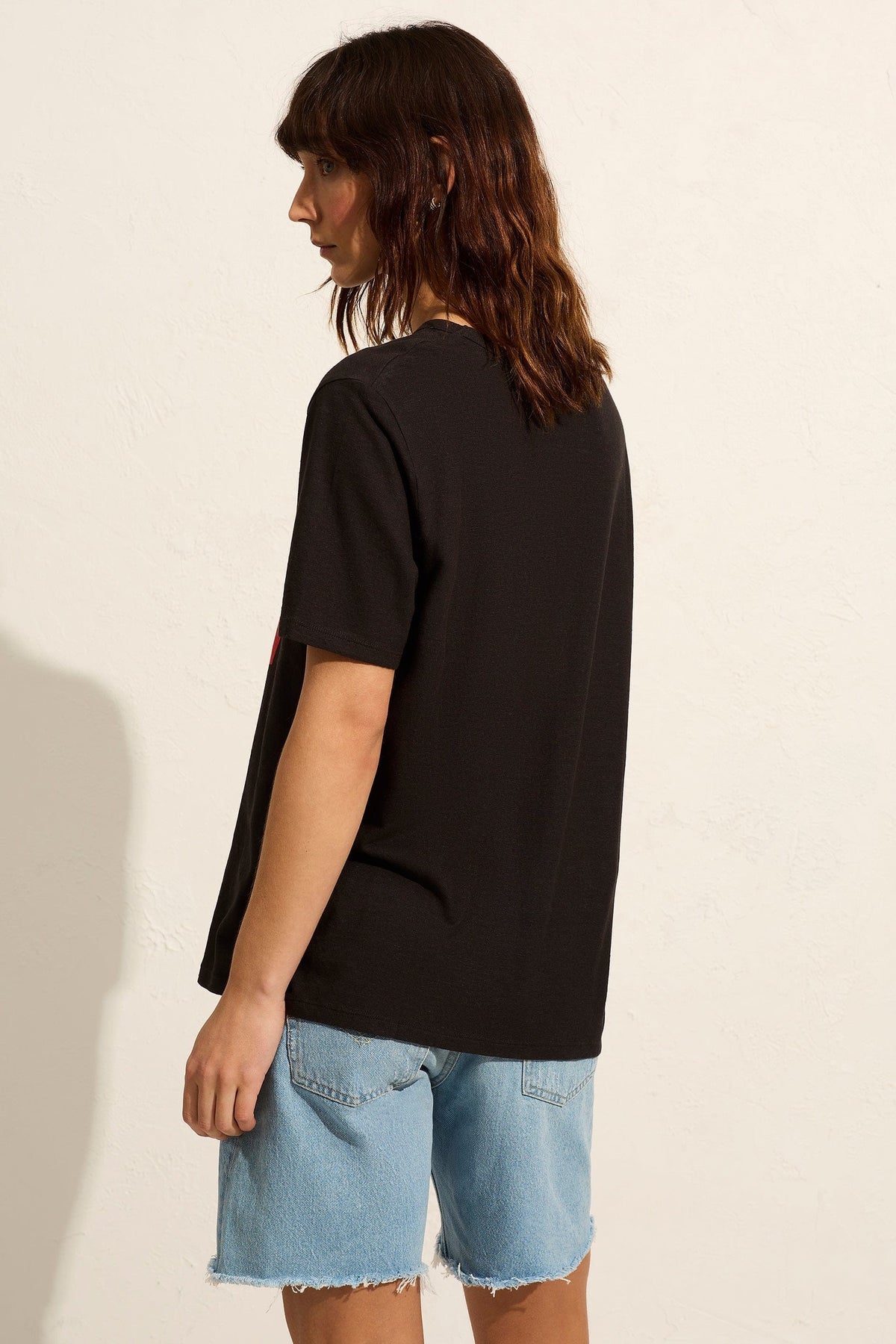 Auguste Everything Is Good Boyfriend Tee | Black