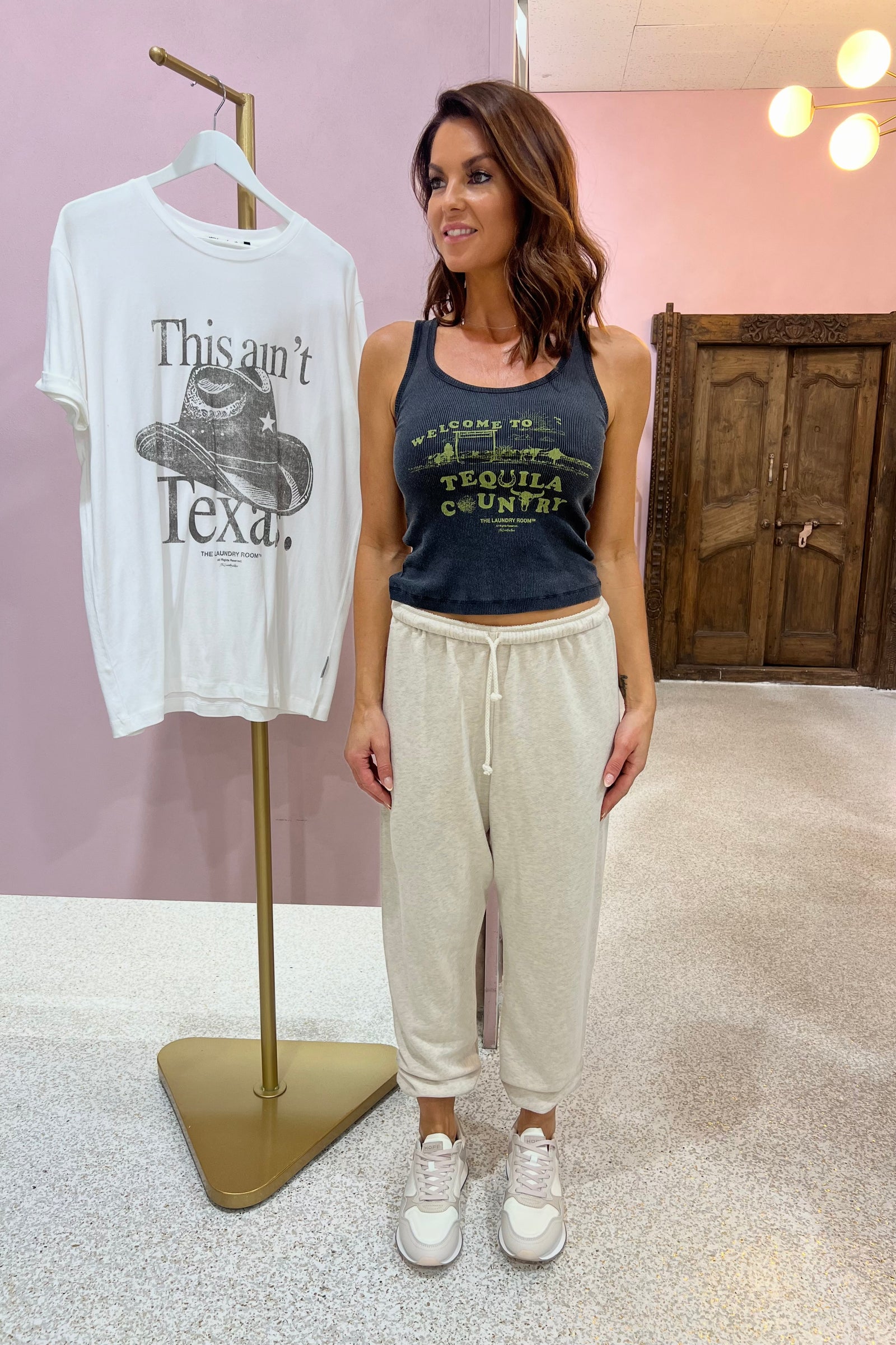 The Laundry Room Tequila Rib Tank | Black Snow