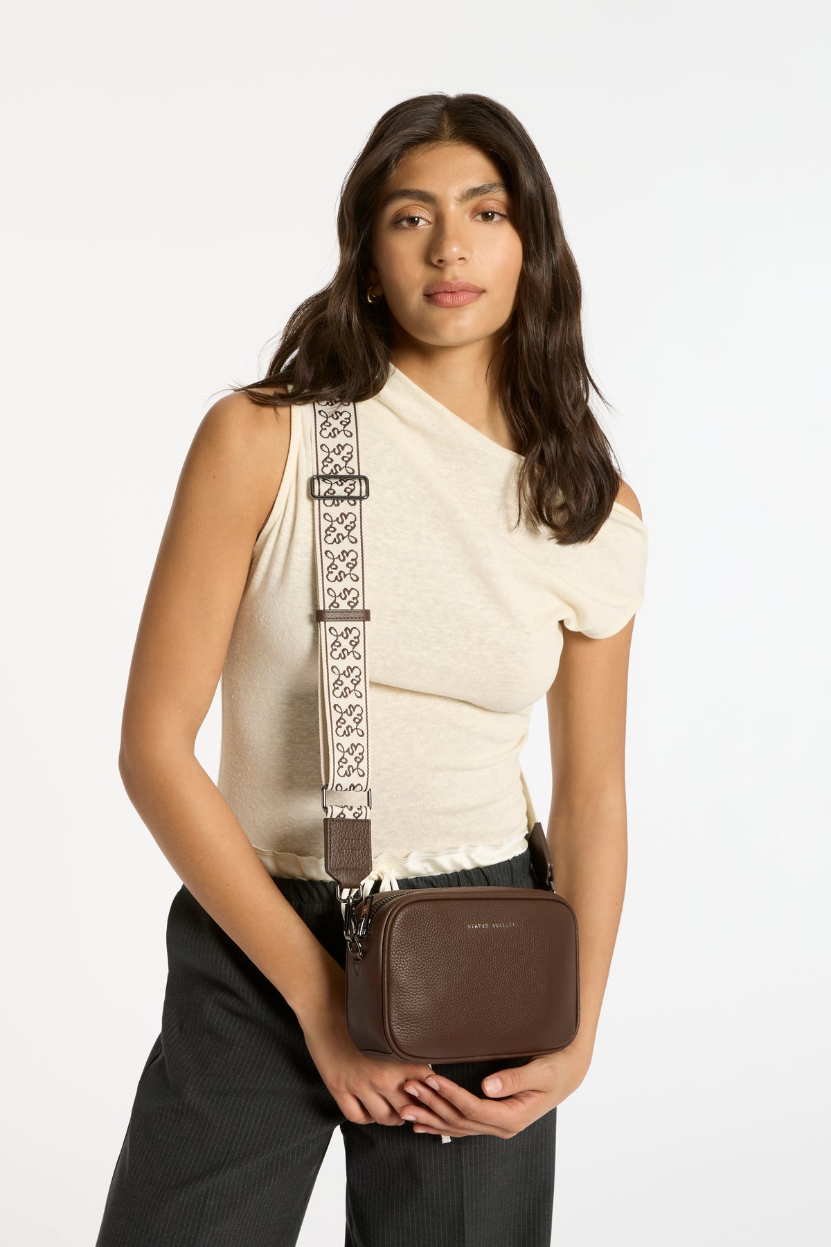 Status Anxiety Jacquard Strap Medium | Cocoa