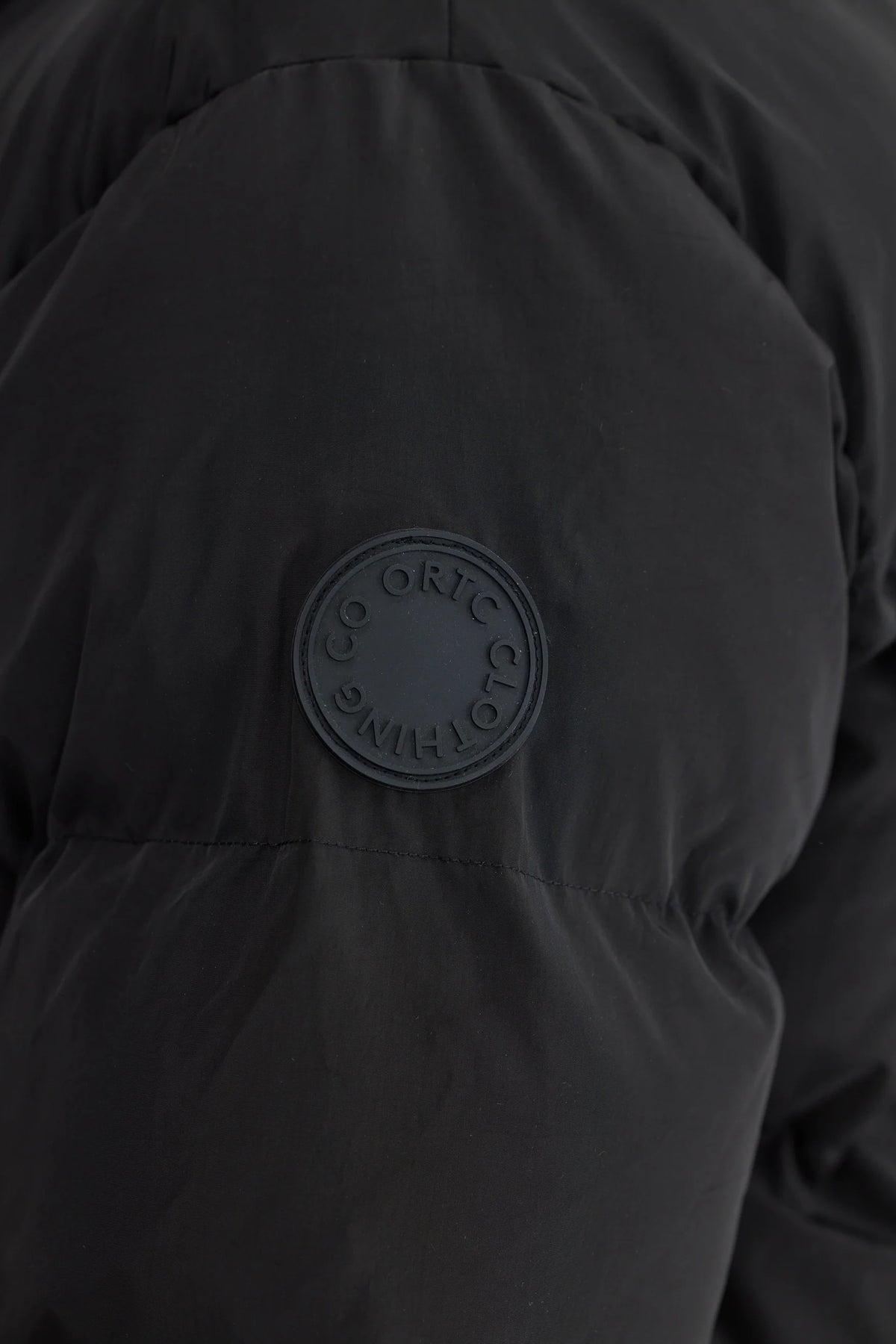 ORTC Montana Puffer Jacket | Black