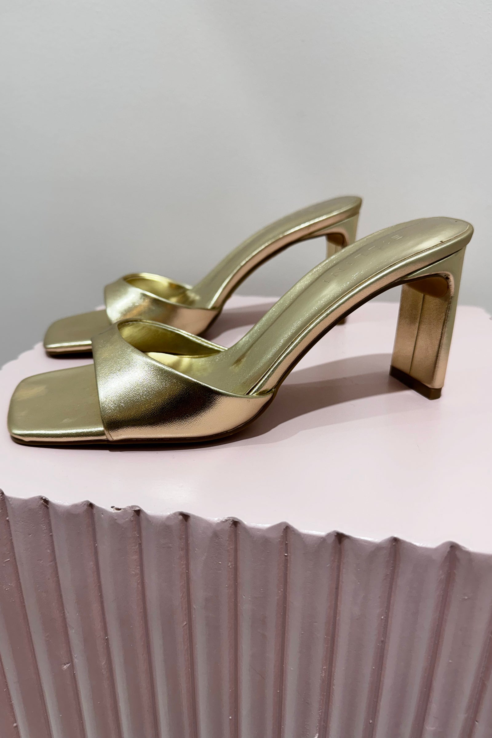 Billini Kimberly Heel | Gold Metallic