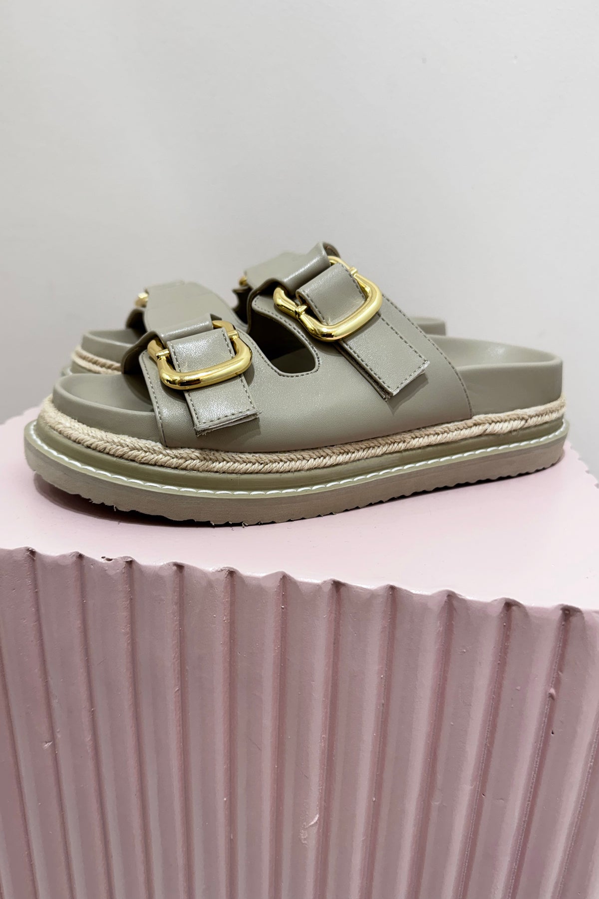 Billini Alessia Slide | Stone