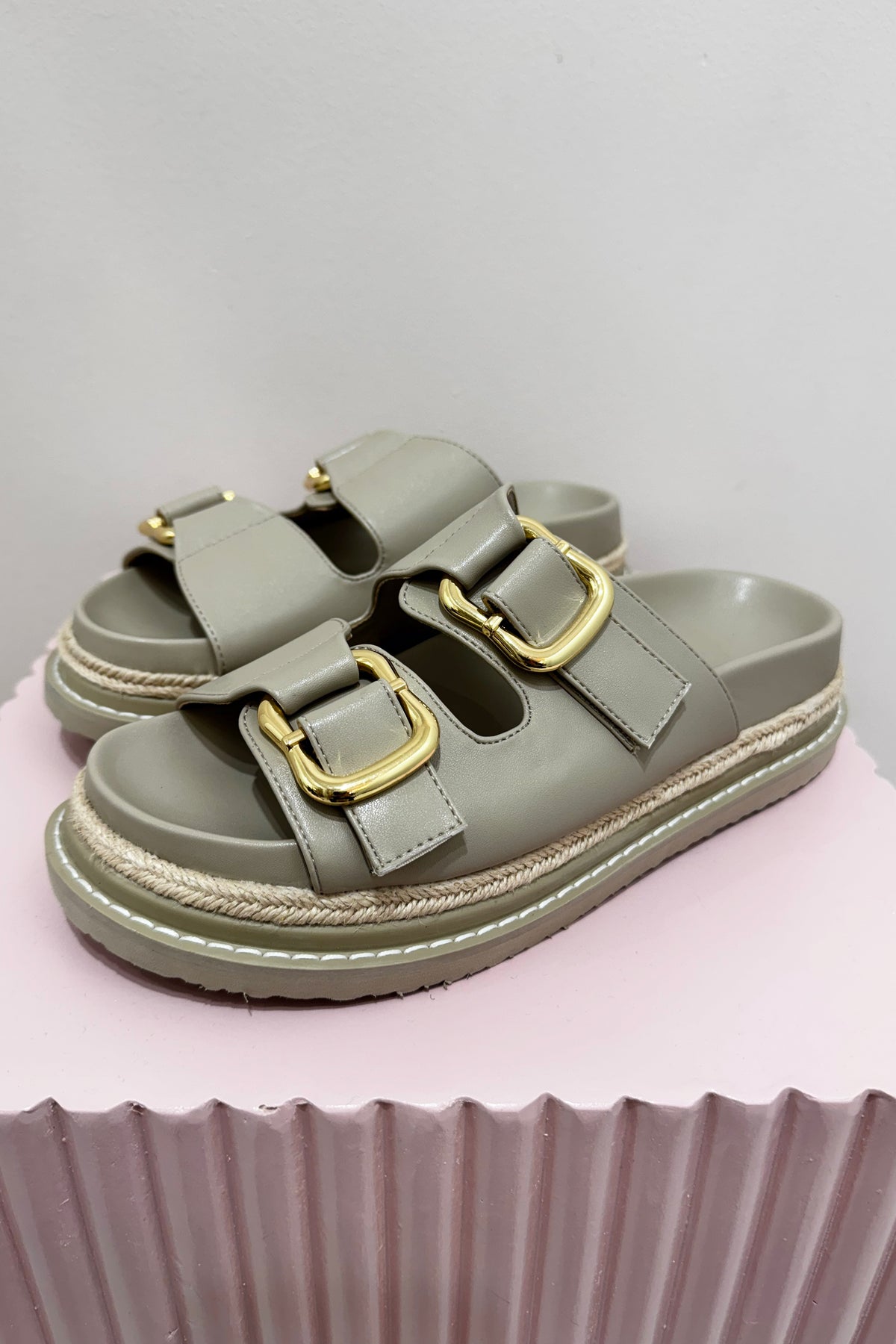 Billini Alessia Slide | Stone