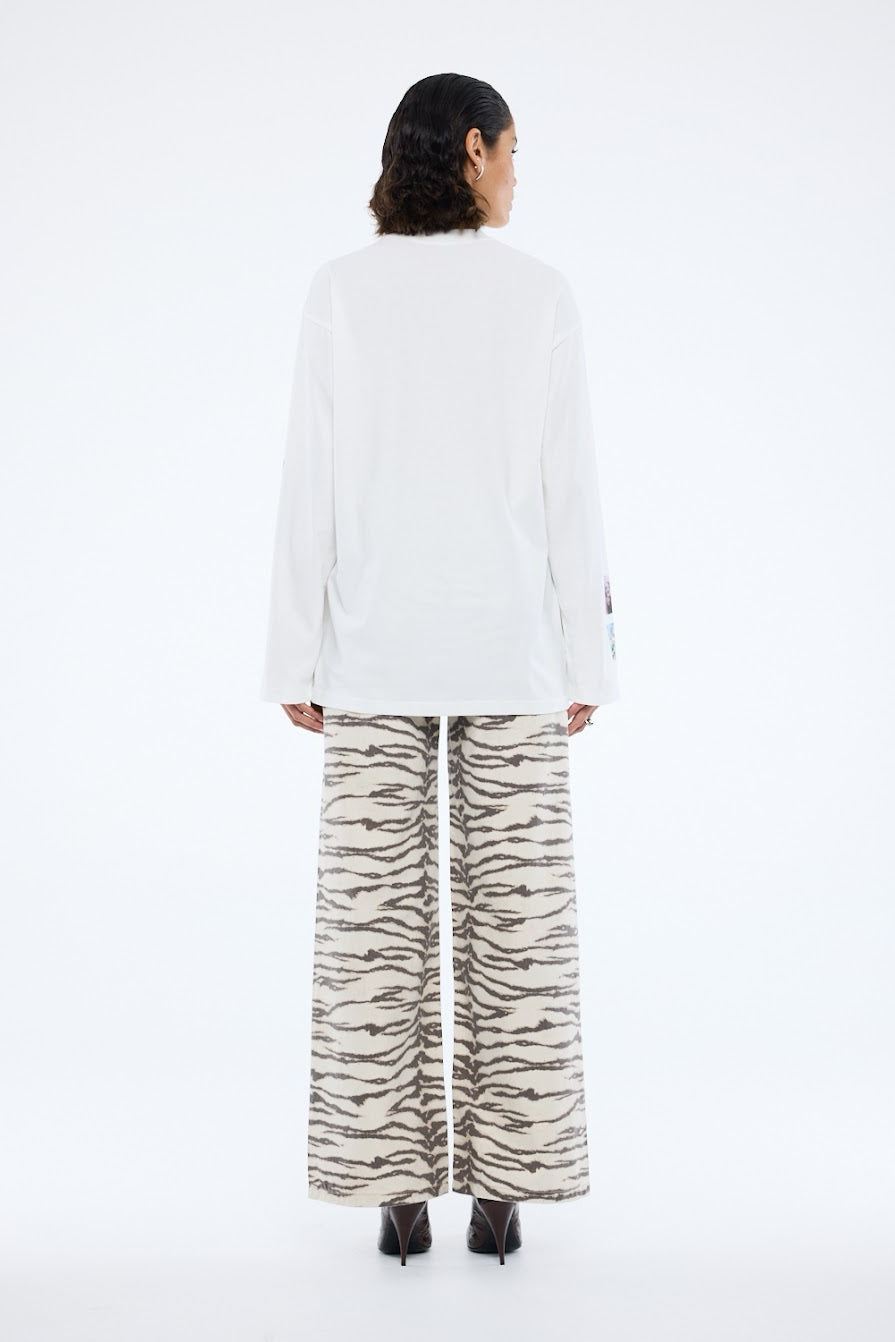 Ena Pelly Tiled Floral Long Sleeve Tee | Vintage White || USE CODE: SAVE50 ( FINAL SALE _ NO RETURNS)