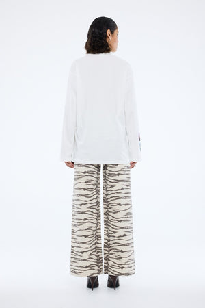 Ena Pelly Tiled Floral Long Sleeve Tee | Vintage White || USE CODE: SAVE50 ( FINAL SALE _ NO RETURNS)