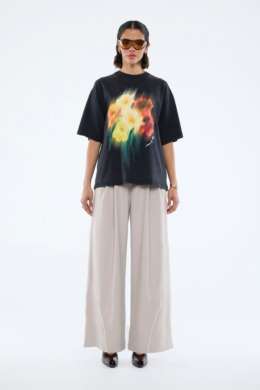 Ena Pelly Blurred Sunflowers Tee | Vintage Black