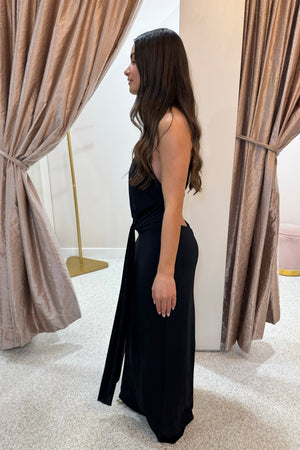 Bec + Bridge Thalia V Maxi Dress | Black