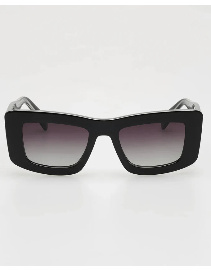 Locello Bailey Sunglasses | Crystal Black Smoke